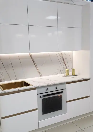 Сахара Грей